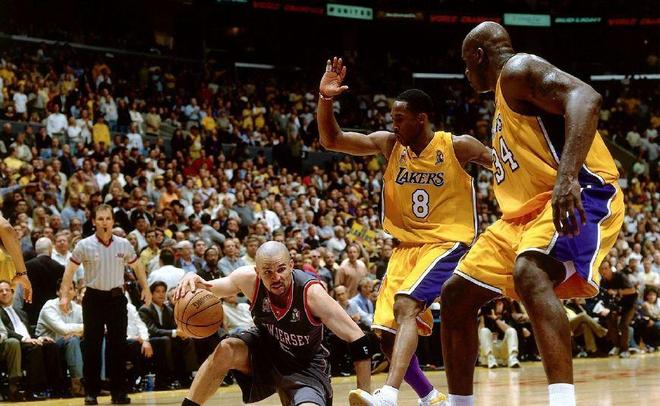 kaiyun-传奇教练指导新晋球员登顶联赛，创造历史佳绩(传奇教练指导新晋球员登顶联赛,创造历史佳绩的是谁)